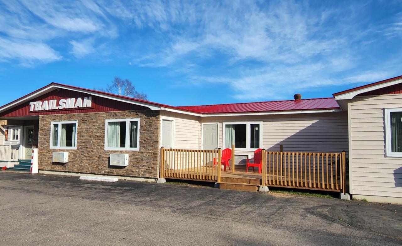 Trailsman Lodge Baddeck Exterior photo